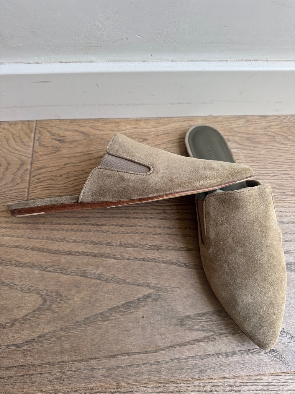Jenni Kayne Suede Pointed- Toe Mule in Taupe
